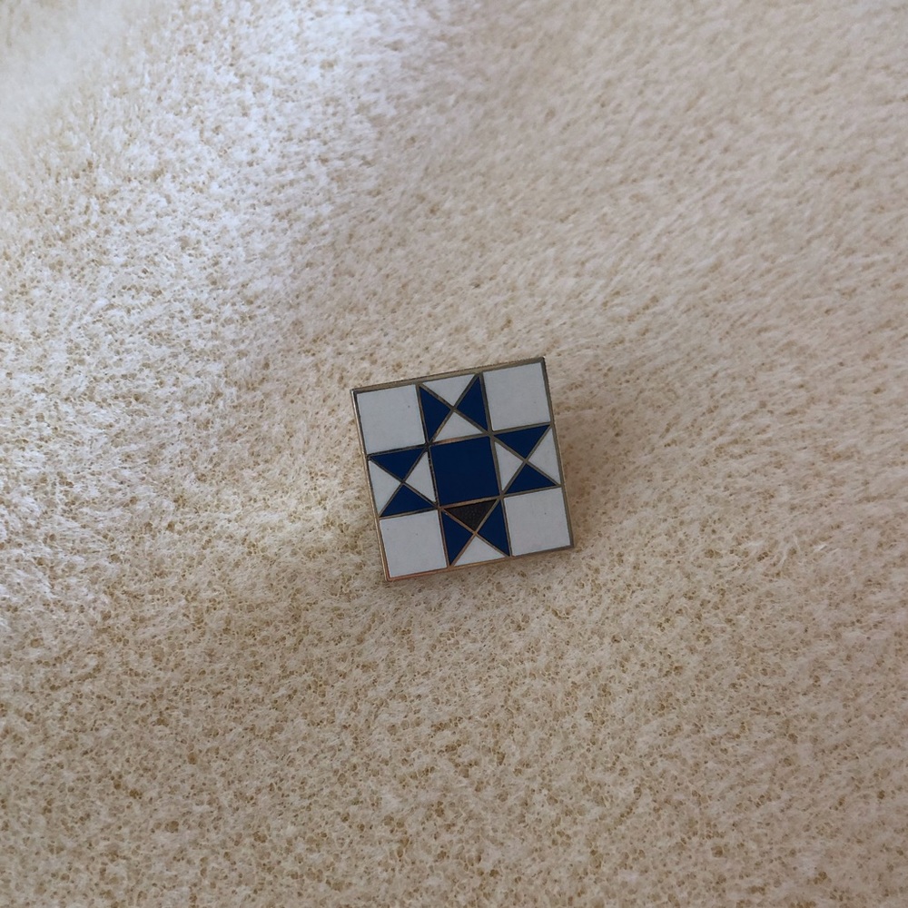 Vintage pin